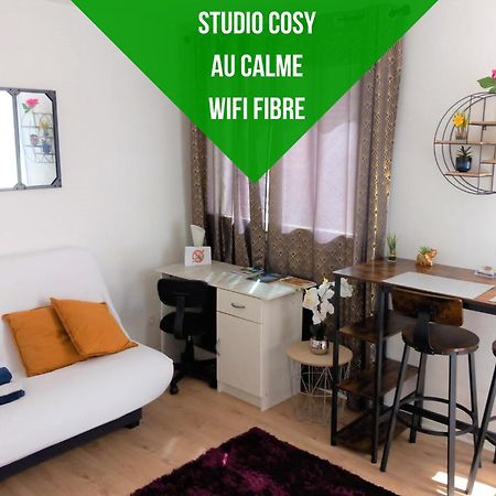 Le Zen -Studio Tout Equipe- Wifi Fibre- Centre Ville Avec Parking Tarbes Buitenkant foto